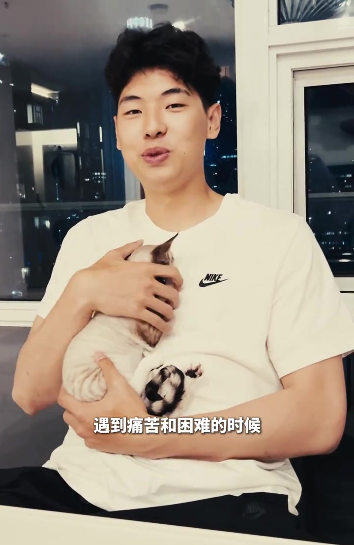 崔永熙晒近况视频：康复、看NBA季后赛、钓鱼、子涵式打台球